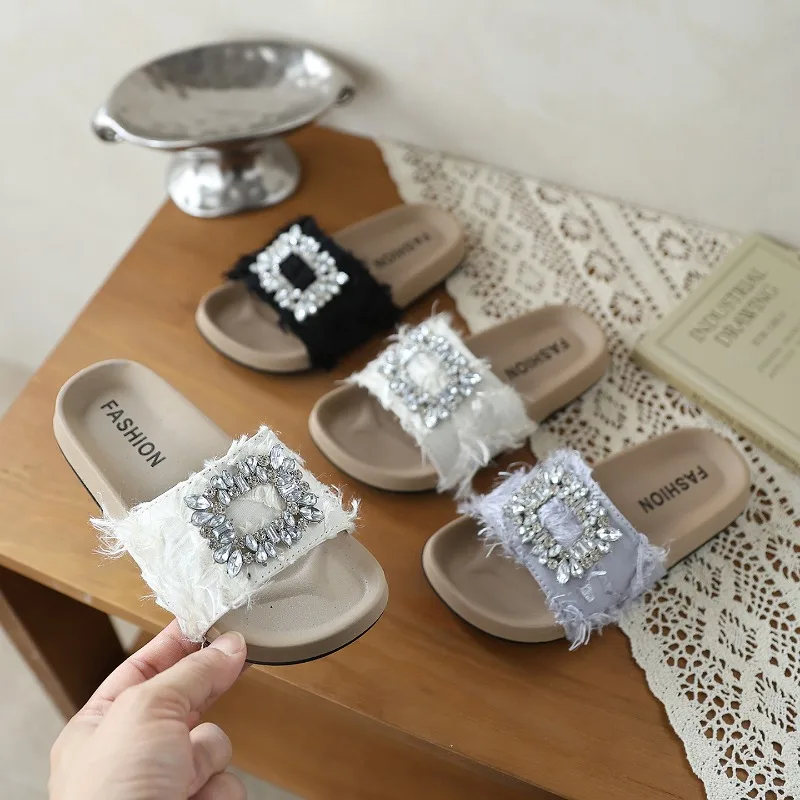 Mumoresip Luxury Girls Summer Rhinestone Slippers Fashion Tassel Kids Open-toe Causal Shoes Thick Bottom Children Beach Slippers
Mumoresip Luxury Girls Summer Rhinestone Slippers Fashion Tassel Kids Open-toe Causal Shoes Thick Bottom Children Beach Slippers