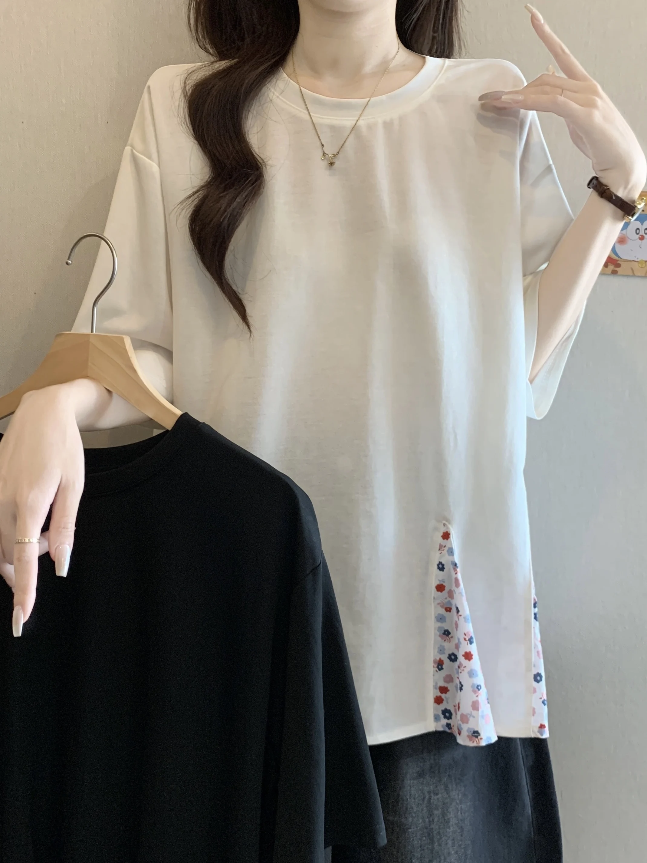 plus Size Casual Loose Floral Design T-Shirt Shoulder Length Summer Women's Top Breathable Polyester Short Sleeve round Neck
plus Size Casual Loose Floral Design T-Shirt Shoulder Length Summer Women's Top Breathable Polyester Short Sleeve round Neck