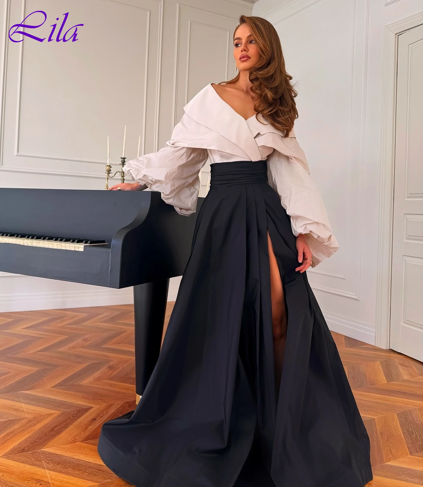 Customized A-Line Off the Shoulder Long Sleeves Elegant Graceful Evening Dress Delicate Bespoke Occasion Gowns Modern Prom Dress
Customized A-Line Off the Shoulder Long Sleeves Elegant Graceful Evening Dress Delicate Bespoke Occasion Gowns Modern Prom Dress