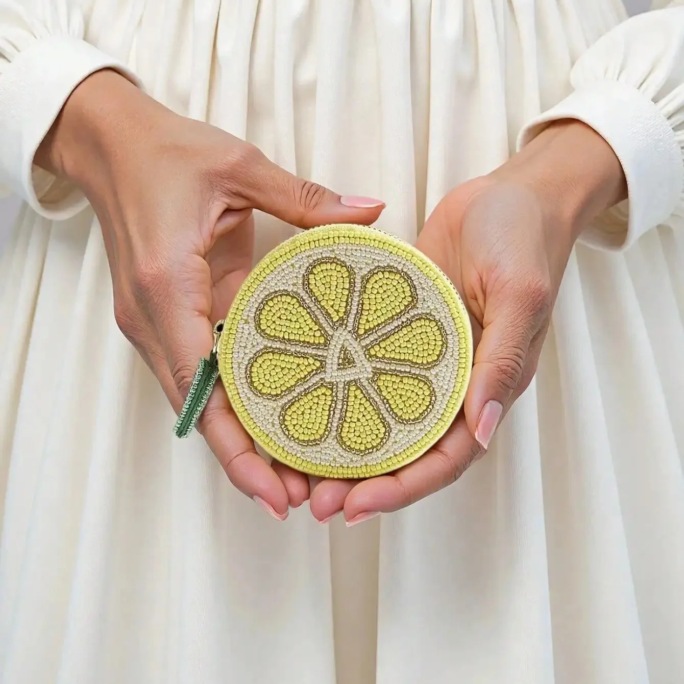 Embroidery beaded money wallet Beadwork fruit orange lemon round coin purse handmade small pouch orange colour 2026 spring new
Embroidery beaded money wallet Beadwork fruit orange lemon round coin purse handmade small pouch orange colour 2026 spring new