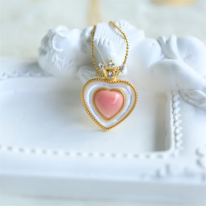 s925Серебряная инкрустация перламутром серии Queen Shell Heart Корона Подвеска с цепочкой из чистого серебра Подарочная коробка для подруги
s925Серебряная инкрустация перламутром серии Queen Shell Heart Корона Подвеска с цепочкой из чистого серебра Подарочная коробка для подруги