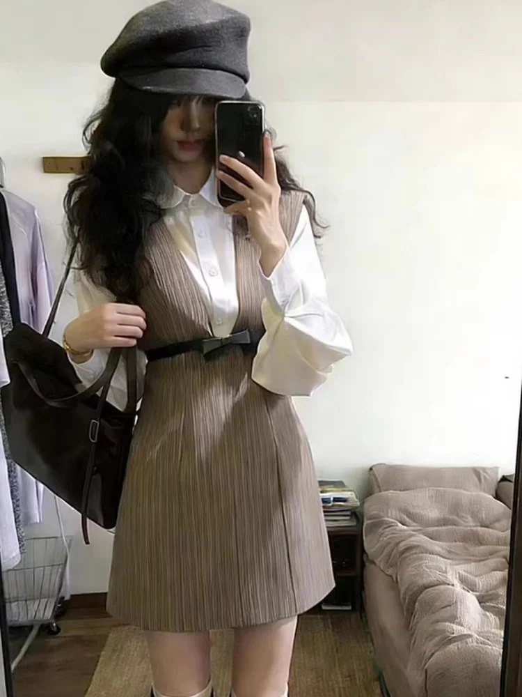 Spring Summer 2026 New Arrival Women's Fashion High Waist Sleeveless V-Neck Stripe Dress A-Line Skirt Casual Invisible Zipper
Spring Summer 2026 New Arrival Women's Fashion High Waist Sleeveless V-Neck Stripe Dress A-Line Skirt Casual Invisible Zipper
