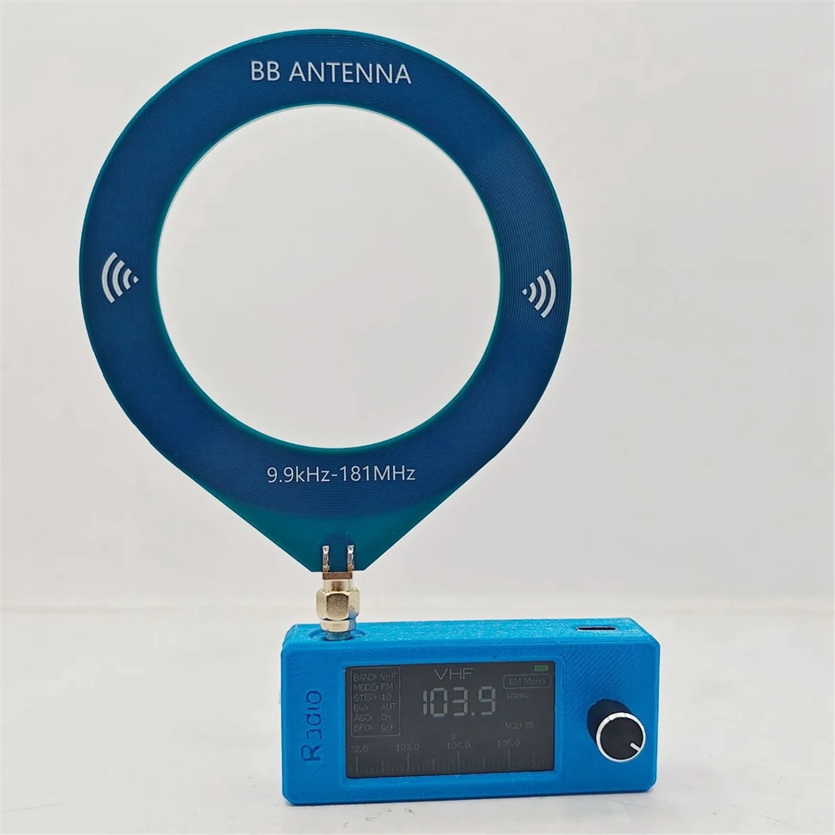 CLCU SI4732 Портативное радио 0,5-108 МГц LSB USB AM FM FM/AM-радио с 2 антеннами Вседиапазонный радиоприемник Оранжевый
CLCU SI4732 Портативное радио 0,5-108 МГц LSB USB AM FM FM/AM-радио с 2 антеннами Вседиапазонный радиоприемник Оранжевый