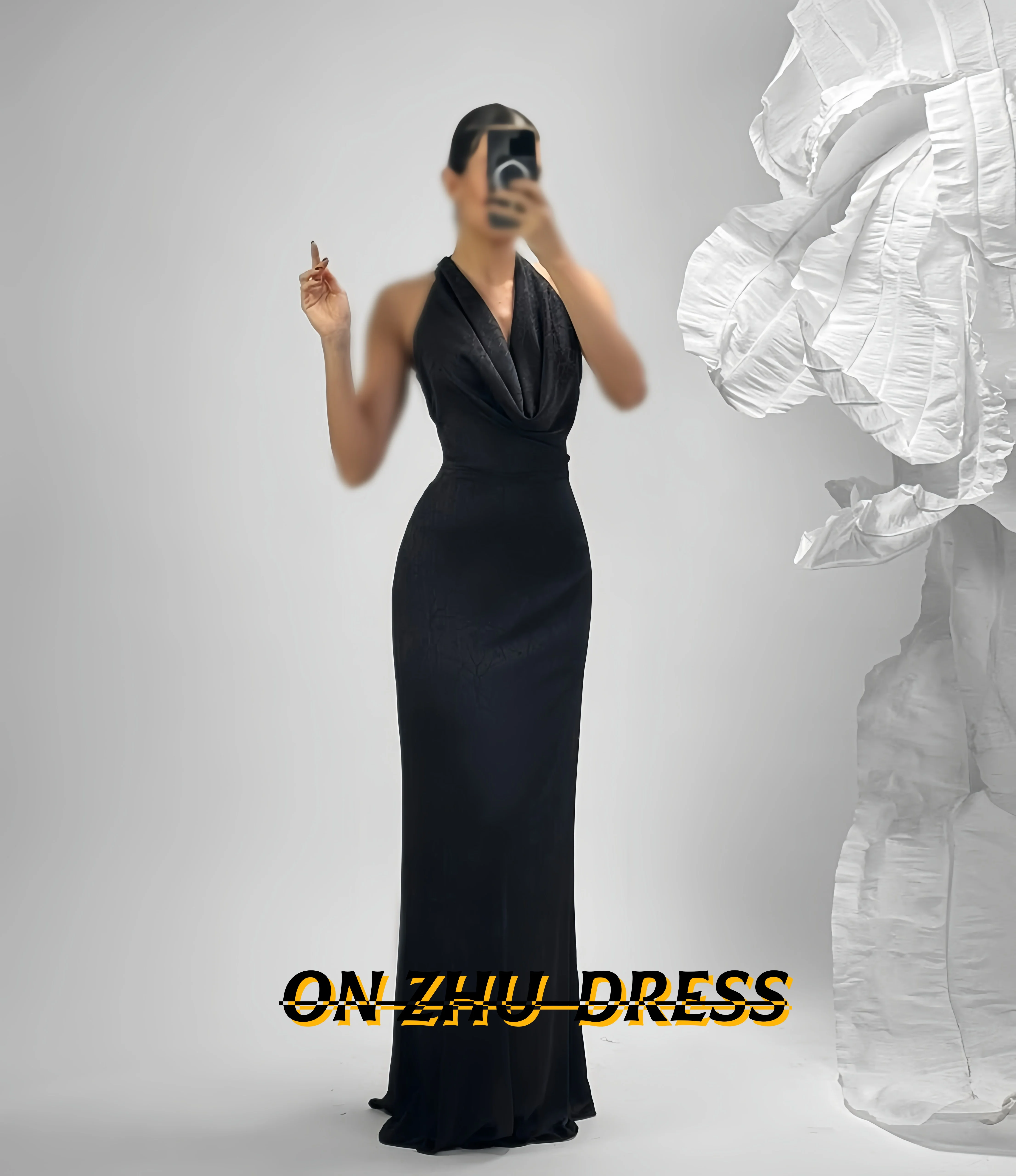 Customized elegant V-neck sleeveless A-LINE Women's evening dresses luxurious evening dresses party
Customized elegant V-neck sleeveless A-LINE Women's evening dresses luxurious evening dresses party