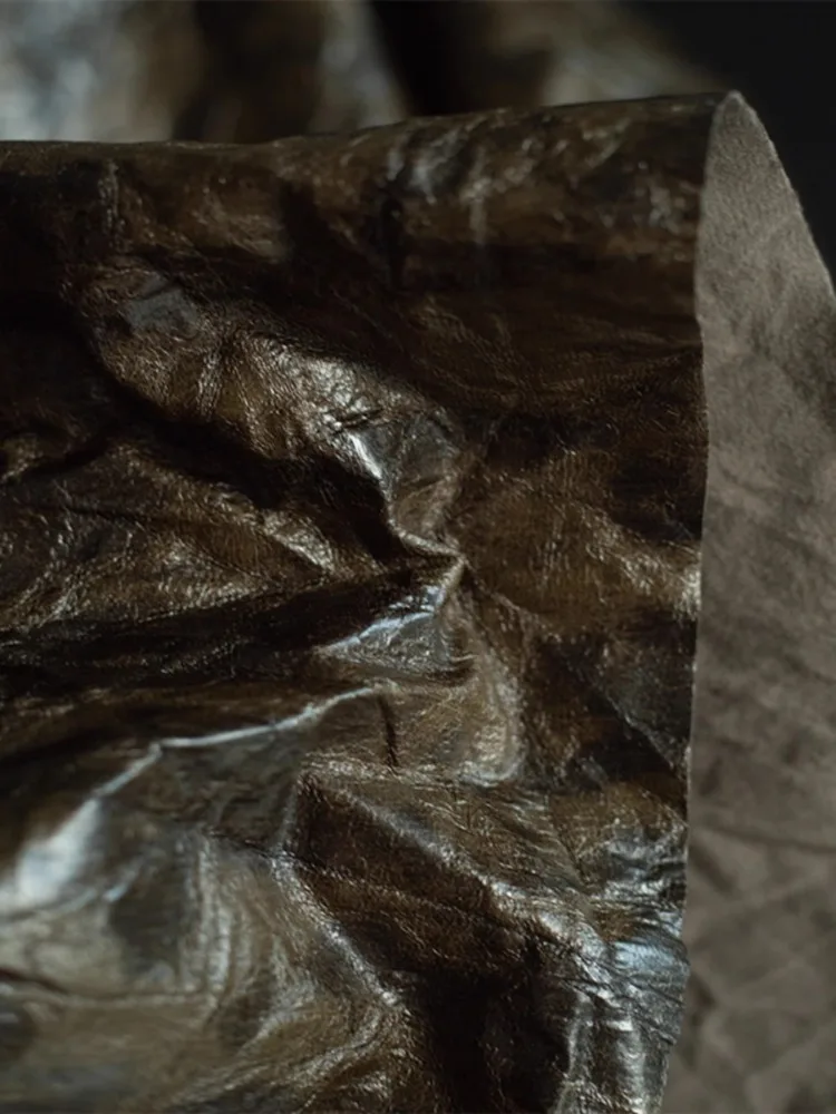 Кожаная ткань со складками, постепенная форма, креативное дизайнерское художественное украшение, материал из полиуретана, полиэстер, ткань для шитья своими руками по дворам
Кожаная ткань со складками, постепенная форма, креативное дизайнерское художественное украшение, материал из полиуретана, полиэстер, ткань для шитья своими руками по дворам