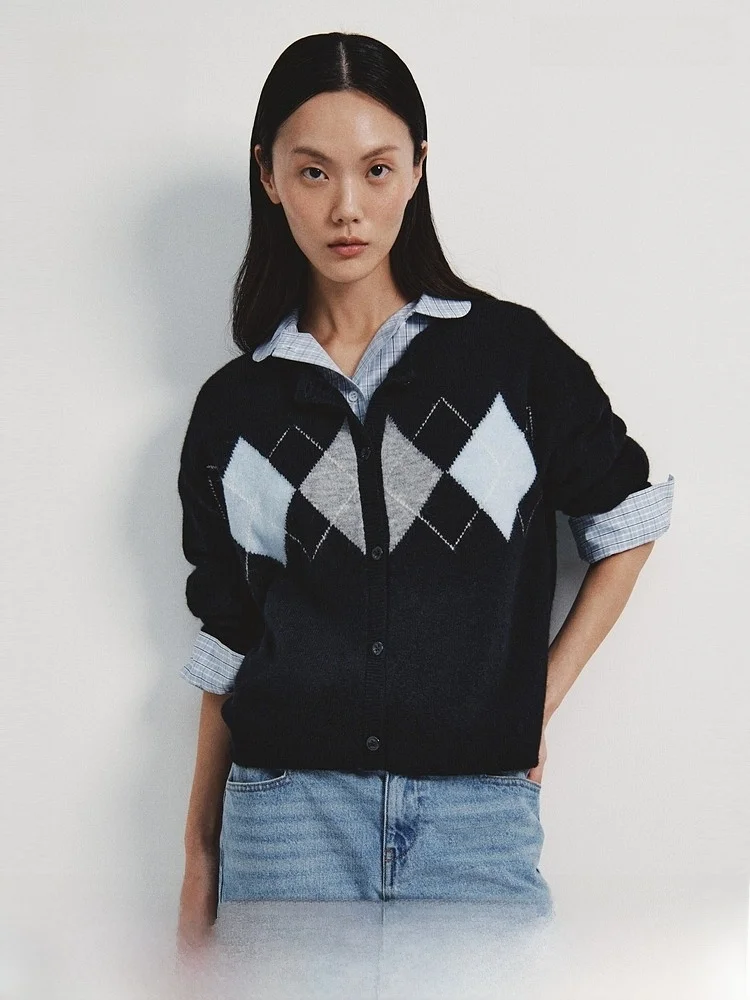 H&M Summer Women's Knitted Embroidered Open Cardigan 1323028 Casual Style Wool Blend Polyester Nylon Spandex Button Detail
H&M Summer Women's Knitted Embroidered Open Cardigan 1323028 Casual Style Wool Blend Polyester Nylon Spandex Button Detail