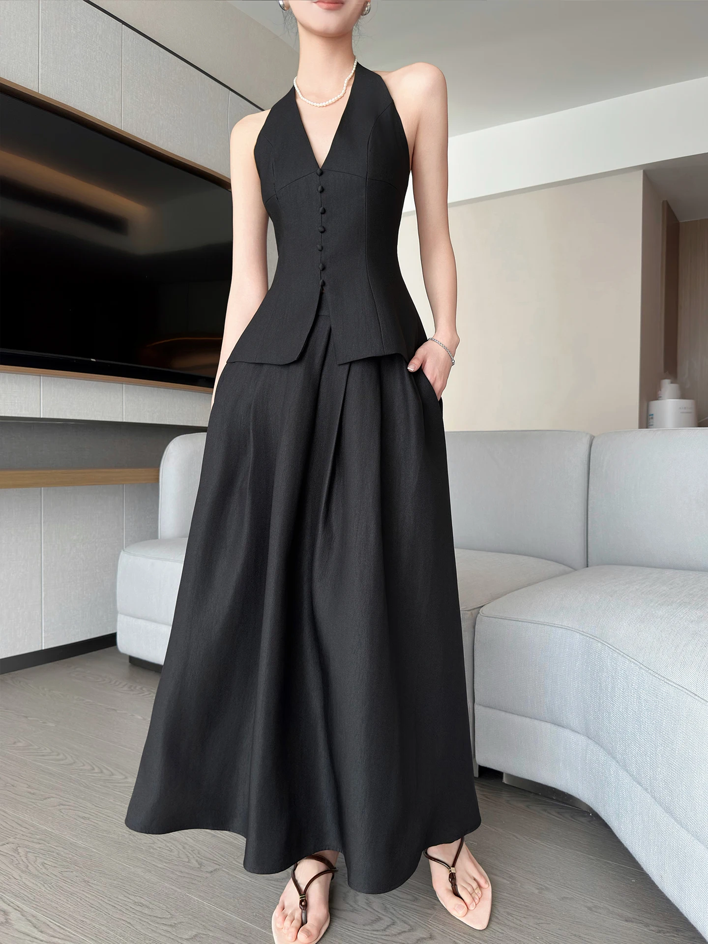 Elegant Black High Waist Half Body Skirt Women's Summer 2026 New Style Slimming Large Swing Umbrella Skirt Hepburn Long Skirt
Elegant Black High Waist Half Body Skirt Women's Summer 2026 New Style Slimming Large Swing Umbrella Skirt Hepburn Long Skirt