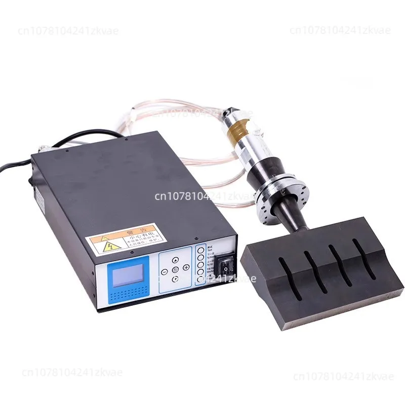 Ultrasonic generator chassis 15K/20k intelligent frequency tracking mask machine melt-blown non-woven fabric welding
Ultrasonic generator chassis 15K/20k intelligent frequency tracking mask machine melt-blown non-woven fabric welding