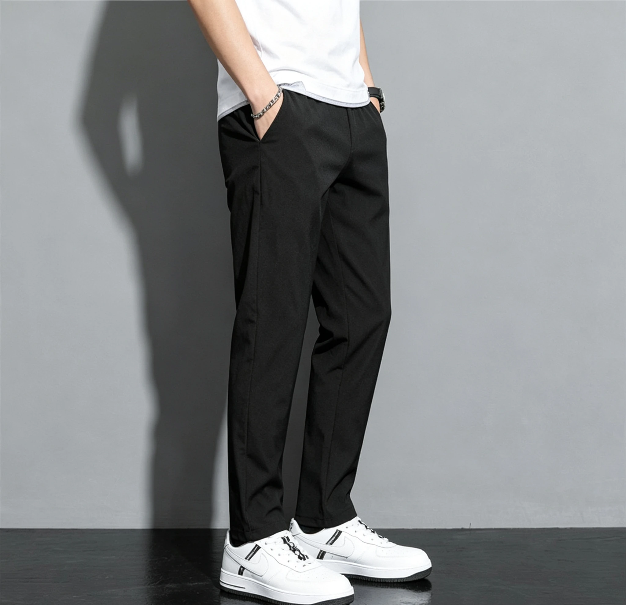 Men's Summer Wrinkle‑Resistant Quick‑Dry Athletic Pants, Drawstring Elastic Waist Outdoor Jogging Fitness Casual Trousers
Men's Summer Wrinkle‑Resistant Quick‑Dry Athletic Pants, Drawstring Elastic Waist Outdoor Jogging Fitness Casual Trousers