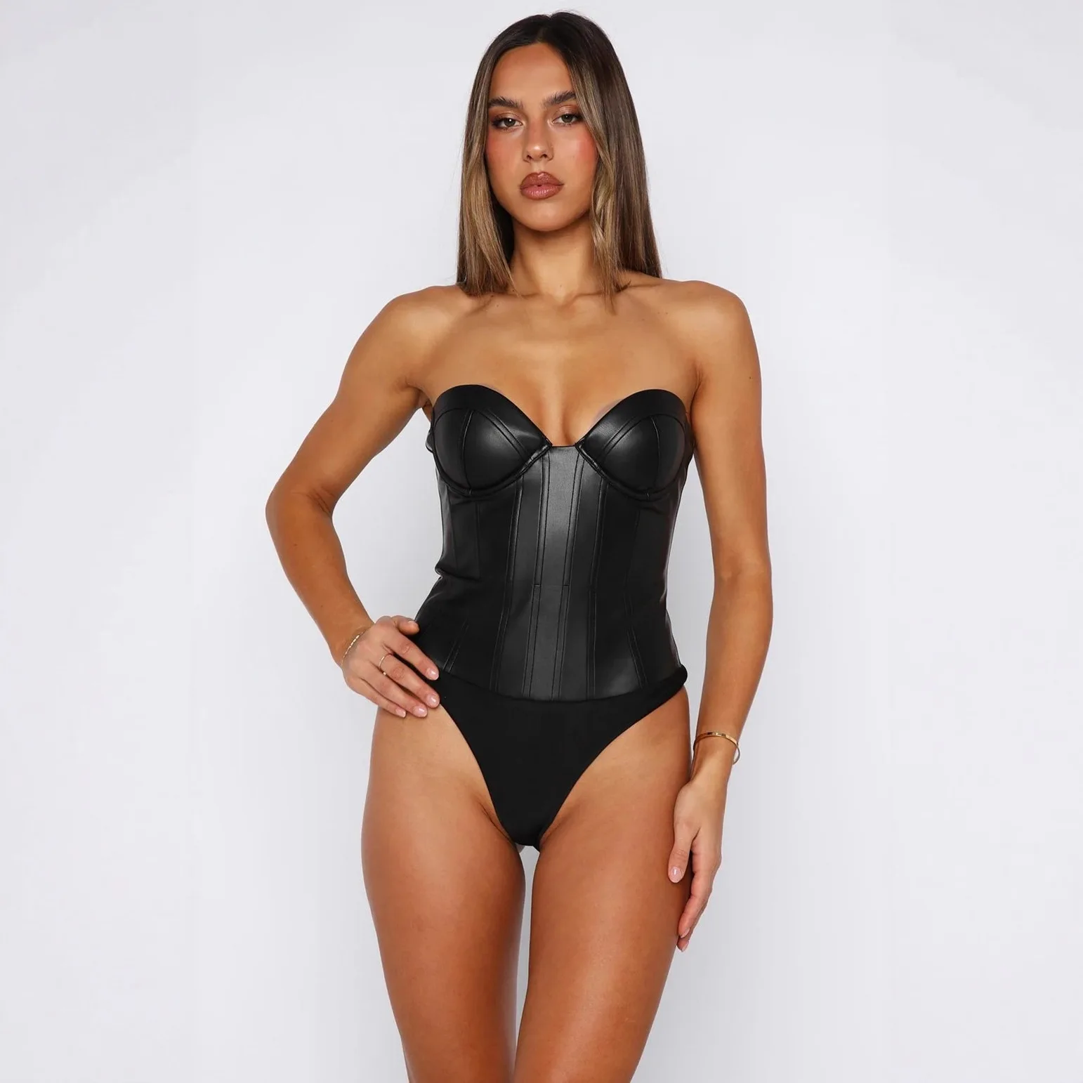 Трансграничное женское сексуальное утягивающее боди, однотонный модный жилет, нижнее белье со средней талией, девятисекционные брюки из искусственного материала
Трансграничное женское сексуальное утягивающее боди, однотонный модный жилет, нижнее белье со средней талией, девятисекционные брюки из искусственного материала