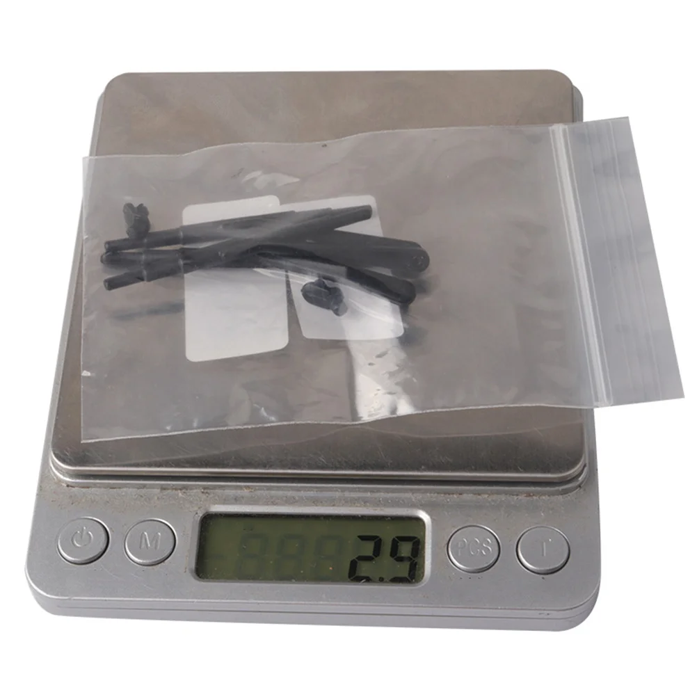 2Pcs Plastic Wiper Simulation Parts Durable Black Rc Crawler Car 110 Scale Decor Accessories for Scx10 Truck
2Pcs Plastic Wiper Simulation Parts Durable Black Rc Crawler Car 110 Scale Decor Accessories for Scx10 Truck