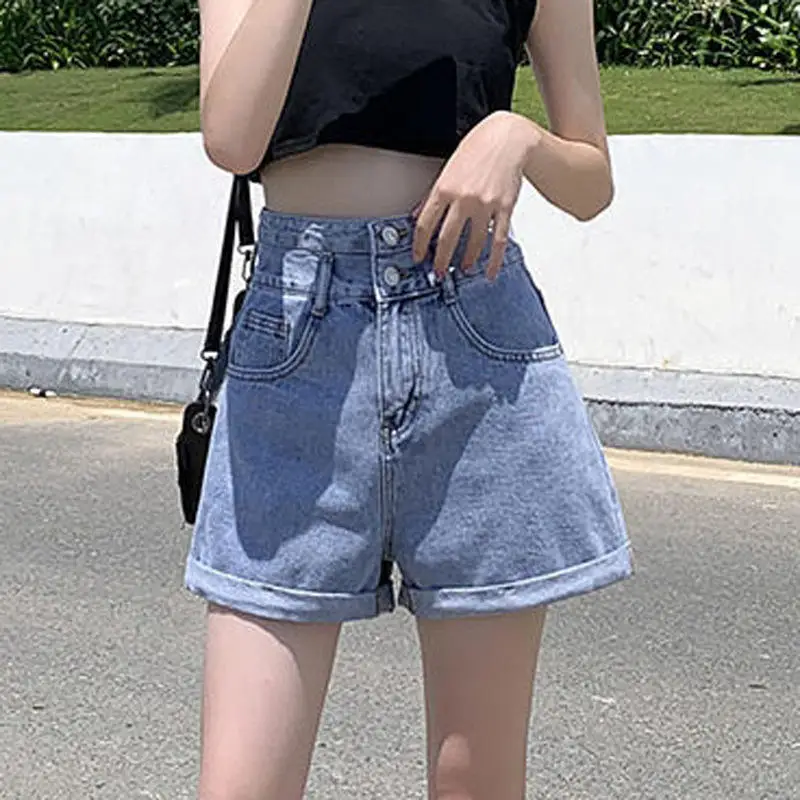 High Waist Double Buttoned A-Line Shorts Women's Denim Shorts Summer Student High Waist Slim Wide Leg Cuffed Pants Trendy Hot...
High Waist Double Buttoned A-Line Shorts Women's Denim Shorts Summer Student High Waist Slim Wide Leg Cuffed Pants Trendy Hot...