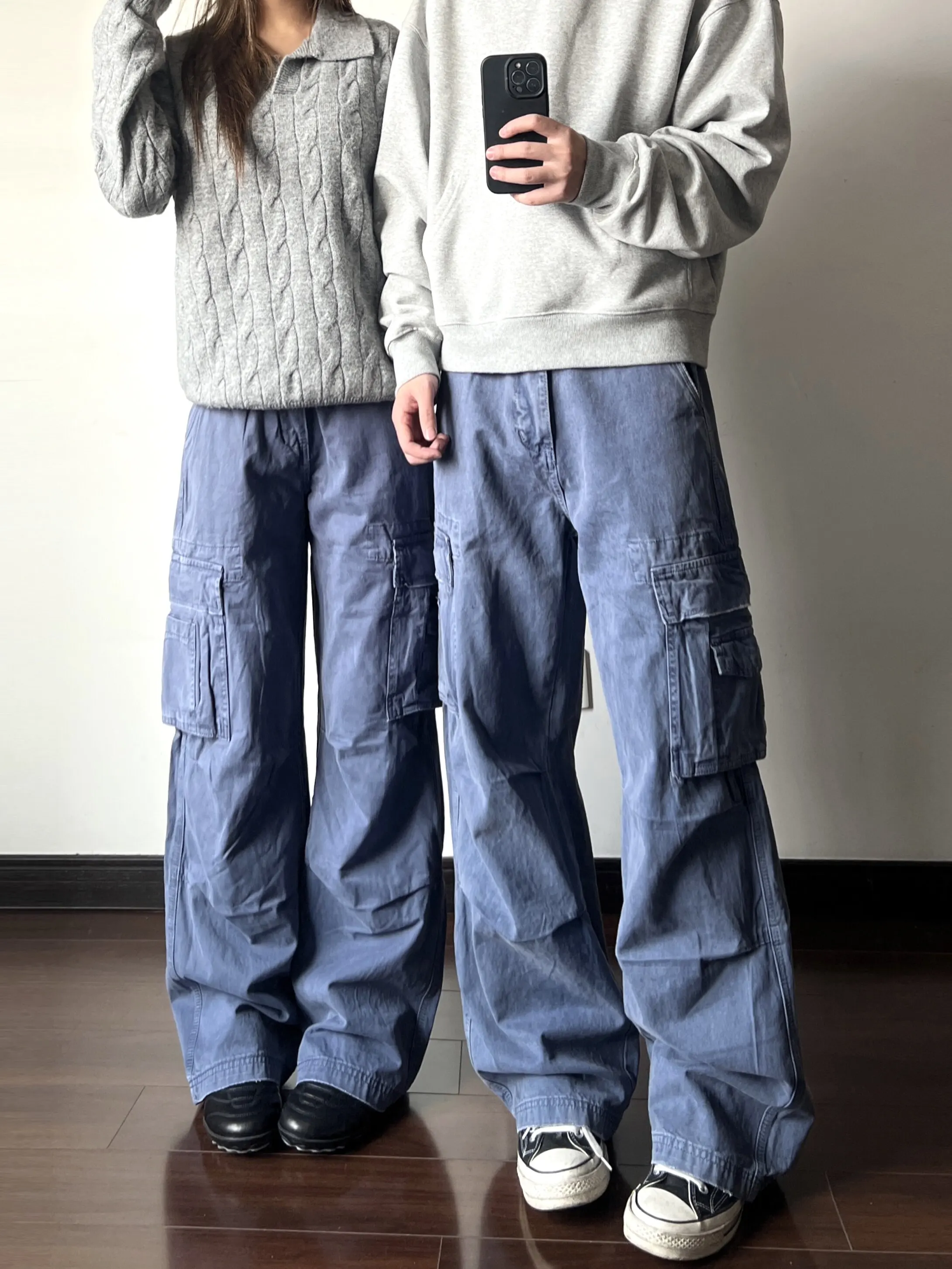 French Workwear Blue Casual Straight Legged Heavy Washed Retro Men's And Women's Cargo Pants Comfortable Loose Fit Jeans
French Workwear Blue Casual Straight Legged Heavy Washed Retro Men's And Women's Cargo Pants Comfortable Loose Fit Jeans
