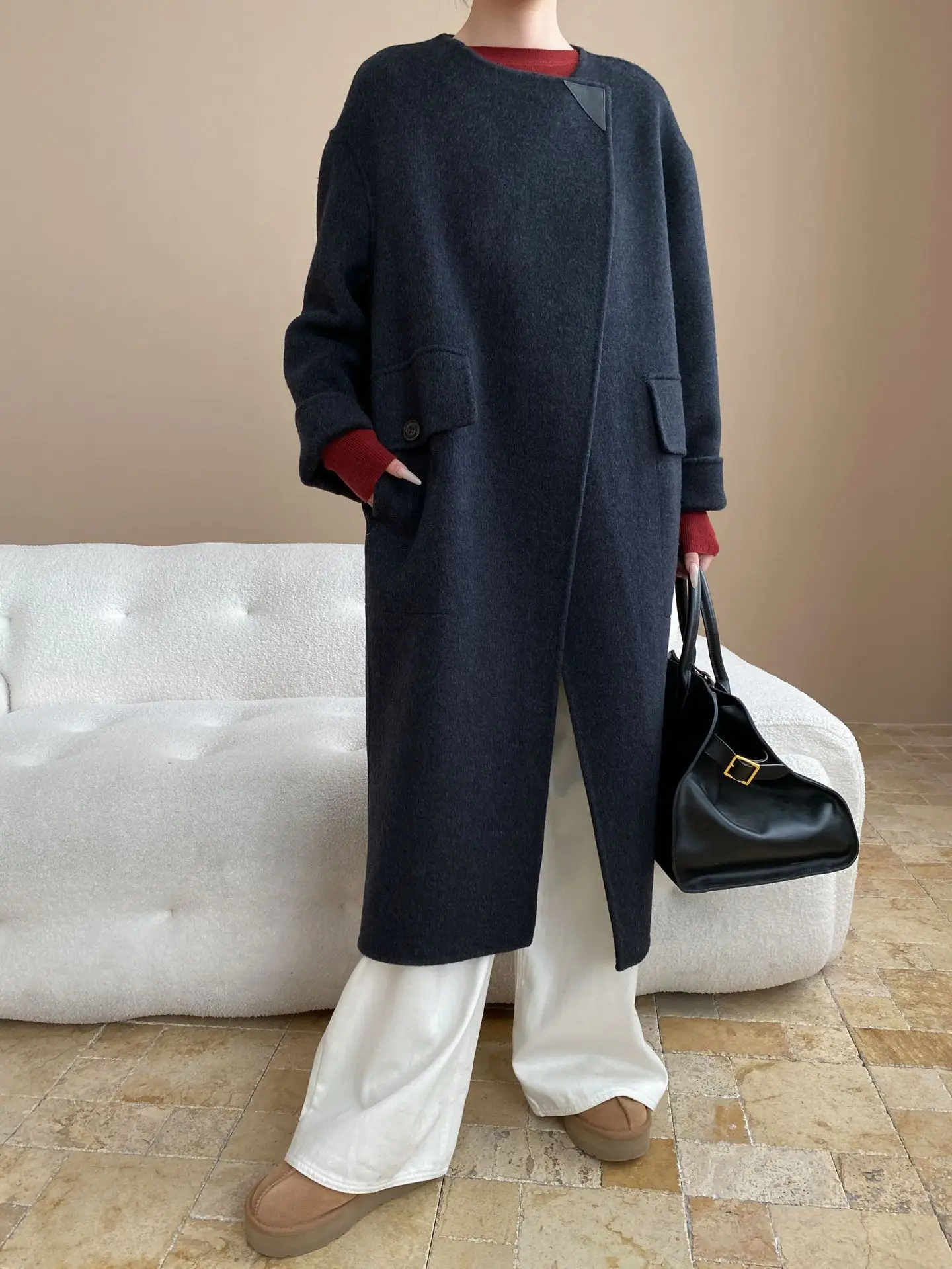 Зимнее женское повседневное французское высококачественное шерстяное двустороннее шерстяное пальто с косой планкой, длинное стильное пальто 
Зимнее женское повседневное французское высококачественное шерстяное двустороннее шерстяное пальто с косой планкой, длинное стильное пальто