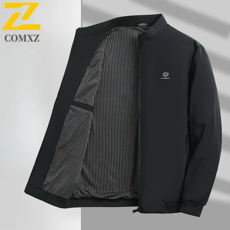 2025 Classic Baseball Jacket Men Business Fashion Loose Fit Windproof Waterproof Jackets Spring Fall Retro Breathable Outerwear
2025 Classic Baseball Jacket Men Business Fashion Loose Fit Windproof Waterproof Jackets Spring Fall Retro Breathable Outerwear