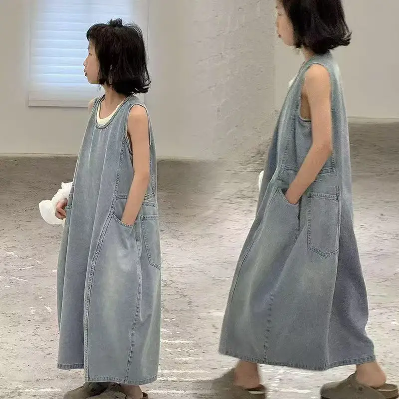 Girls' Denim Sleeveless Dress With Shoulder Straps Long Skirt 2026 Spring And Summer Loose And Casual Fashionable And Versatile
Girls' Denim Sleeveless Dress With Shoulder Straps Long Skirt 2026 Spring And Summer Loose And Casual Fashionable And Versatile