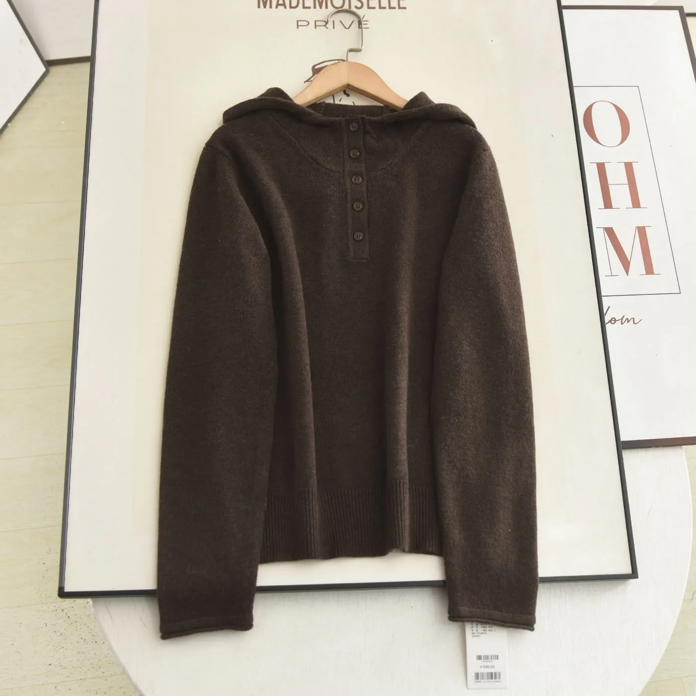McSystem 2025 Autumn Winter New Coffee Color Hooded Semi Open Knitwear Design Simple Versatile Women's Long Sve Top
McSystem 2025 Autumn Winter New Coffee Color Hooded Semi Open Knitwear Design Simple Versatile Women's Long Sve Top