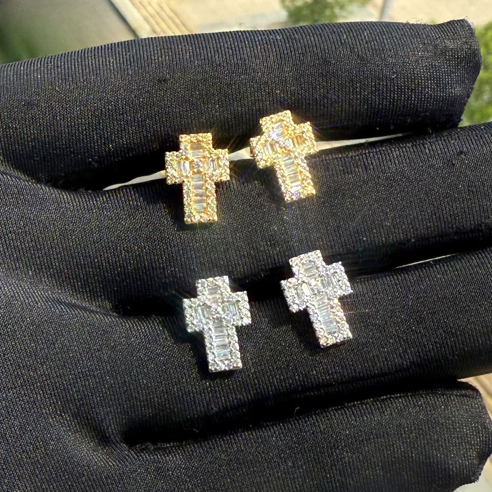 Unisex 3D Cross Earrings with Zircon Inlay, Personalized Hip Hop Style, Hypoallergenic Material, Punk Street Jewelry
Unisex 3D Cross Earrings with Zircon Inlay, Personalized Hip Hop Style, Hypoallergenic Material, Punk Street Jewelry