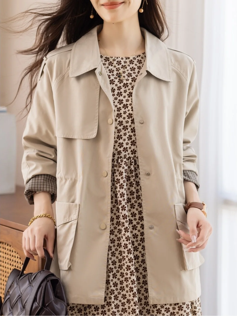 Casual Pearlescent Autumn Winter New Women's Coat Commute Sle Faionable ort Length Thin Material Korean Version Co...
Casual Pearlescent Autumn Winter New Women's Coat Commute Sle Faionable ort Length Thin Material Korean Version Co...