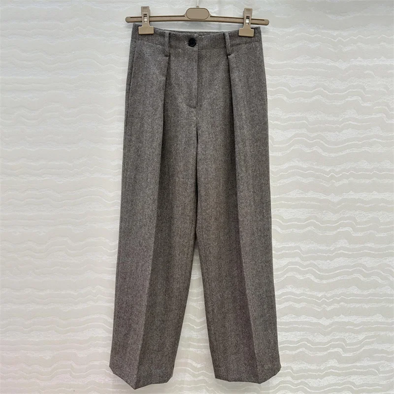 Women's pants New winter high waisted slim fit straight leg pants for 2025 Wool blend women's suit pants Office casual trousers
Women's pants New winter high waisted slim fit straight leg pants for 2025 Wool blend women's suit pants Office casual trousers
