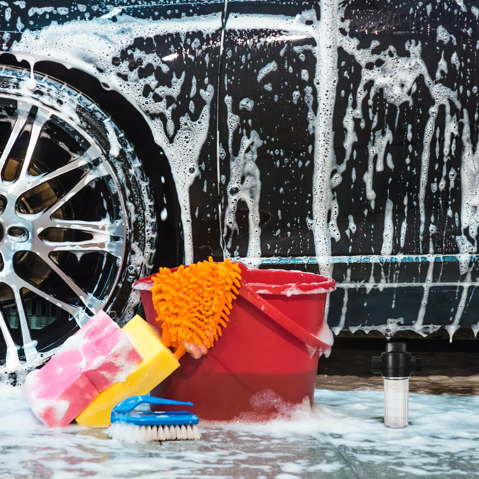 Бутылка-распылитель пены для мойки автомобилей с быстрым подключением к садовому шлангу для легкой очистки автомобиля, мытья домашних животных, использования на улице
Бутылка-распылитель пены для мойки автомобилей с быстрым подключением к садовому шлангу для легкой очистки автомобиля, мытья домашних животных, использования на улице