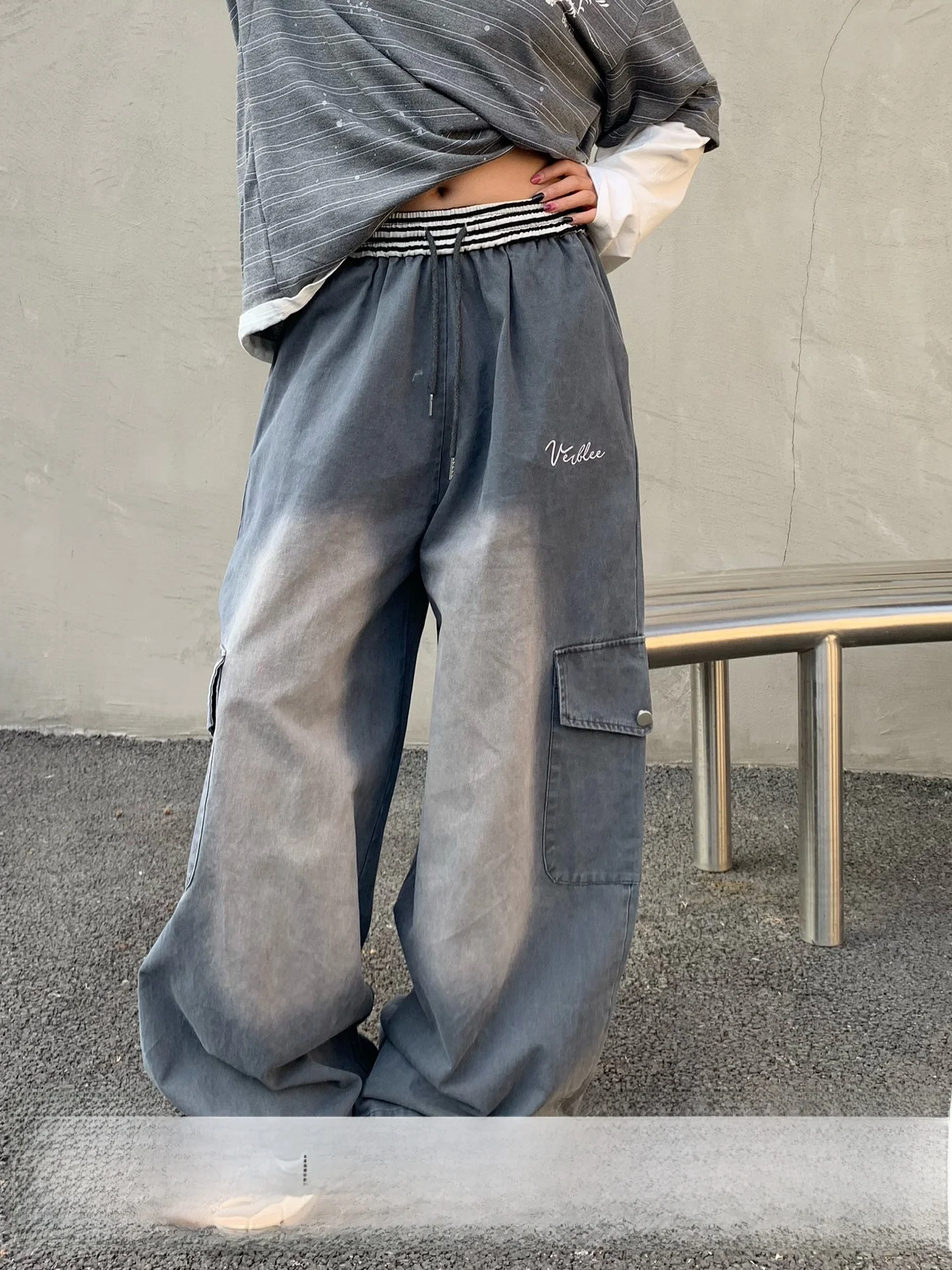Женские джинсы Waed Denim с широкими штанинами, в стиле ретро, для работы, весна-лето, хлопковые, с пуговицами на талии, повседневные, стройнящие
Женские джинсы Waed Denim с широкими штанинами, в стиле ретро, для работы, весна-лето, хлопковые, с пуговицами на талии, повседневные, стройнящие