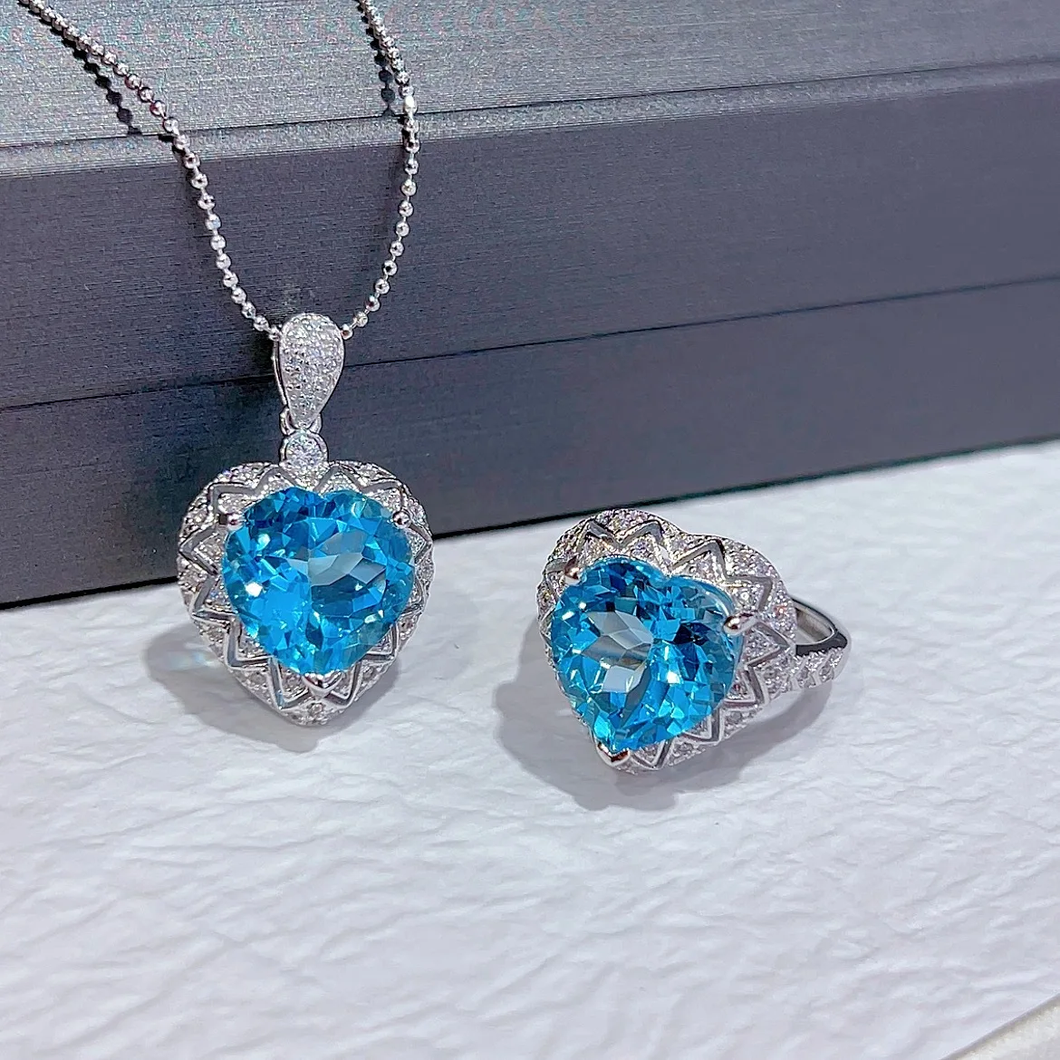 Sky Blue Topaz Jewelry Set Ring Necklace, S925 Sterling Silver White Gold Plated Gemstone
Sky Blue Topaz Jewelry Set Ring Necklace, S925 Sterling Silver White Gold Plated Gemstone