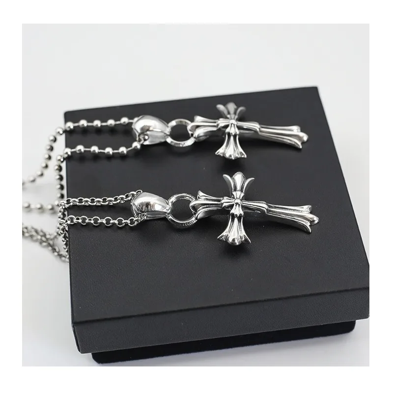 Trendy Retro Old Thai Silver Hip Hop Punk Premium Double Cross Pearl Round Bead Necklace Same Pendant for Men and Women
Trendy Retro Old Thai Silver Hip Hop Punk Premium Double Cross Pearl Round Bead Necklace Same Pendant for Men and Women
