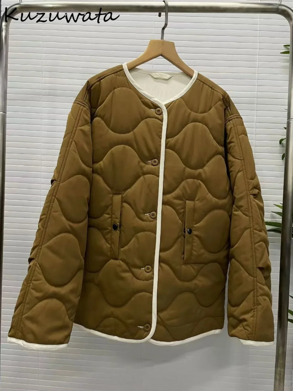 Kuzuwata Advanced Literary Plaid Elegant Jacket Loose Warm Thicked Profile Two Outfits Parkas Japanese Minority Women Clothing
Kuzuwata Advanced Literary Plaid Elegant Jacket Loose Warm Thicked Profile Two Outfits Parkas Japanese Minority Women Clothing