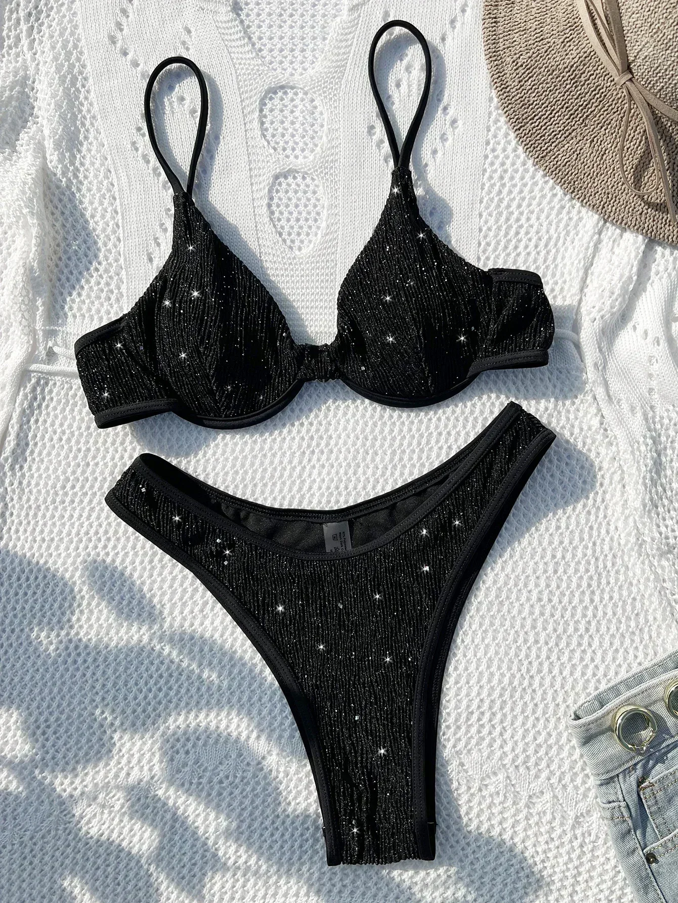 Swimsuit Women 2024 Black Shiny Bikini Sexy High Waist 2 Piece Swimwear Steel Support Female V-neck Beach Bathing Suit YX1378X
Swimsuit Women 2024 Black Shiny Bikini Sexy High Waist 2 Piece Swimwear Steel Support Female V-neck Beach Bathing Suit YX1378X