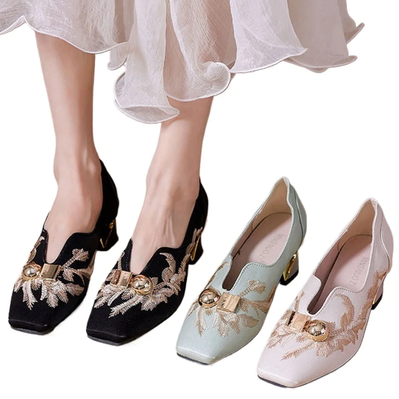 Весенне-осенняя новая стильная обувь Le Fou, женская модная универсальная повседневная обувь на низком каблуке со средним открытым носком, женская обувь больших размеров
Весенне-осенняя новая стильная обувь Le Fou, женская модная универсальная повседневная обувь на низком каблуке со средним открытым носком, женская обувь больших размеров