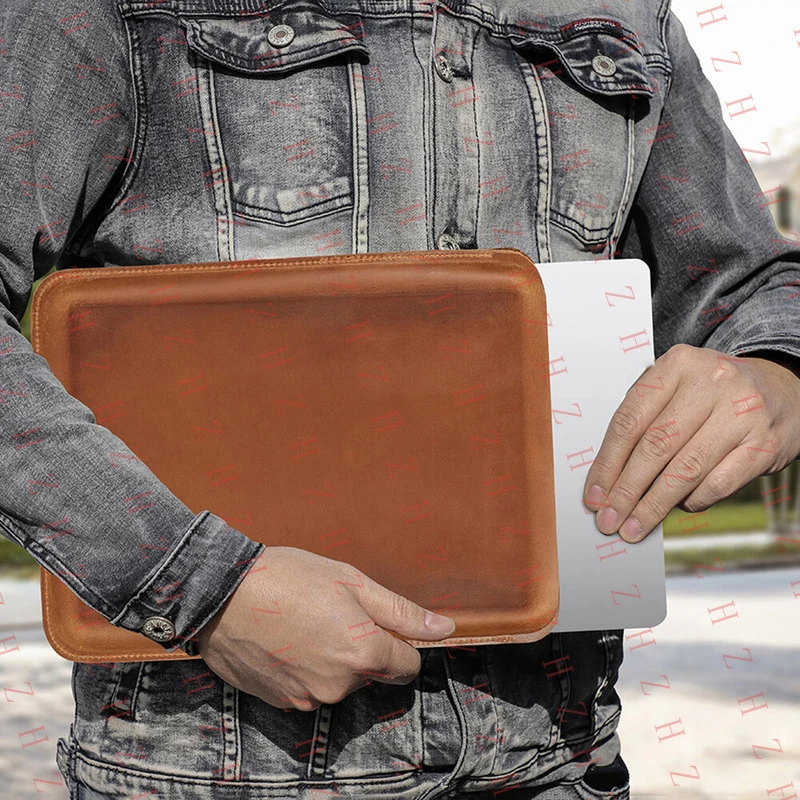 P+ Genuine Leather Laptop Sleeve Case For Apple Macbook Pro 16 14 M5/M4 Air 15 13
P+ Genuine Leather Laptop Sleeve Case For Apple Macbook Pro 16 14 M5/M4 Air 15 13