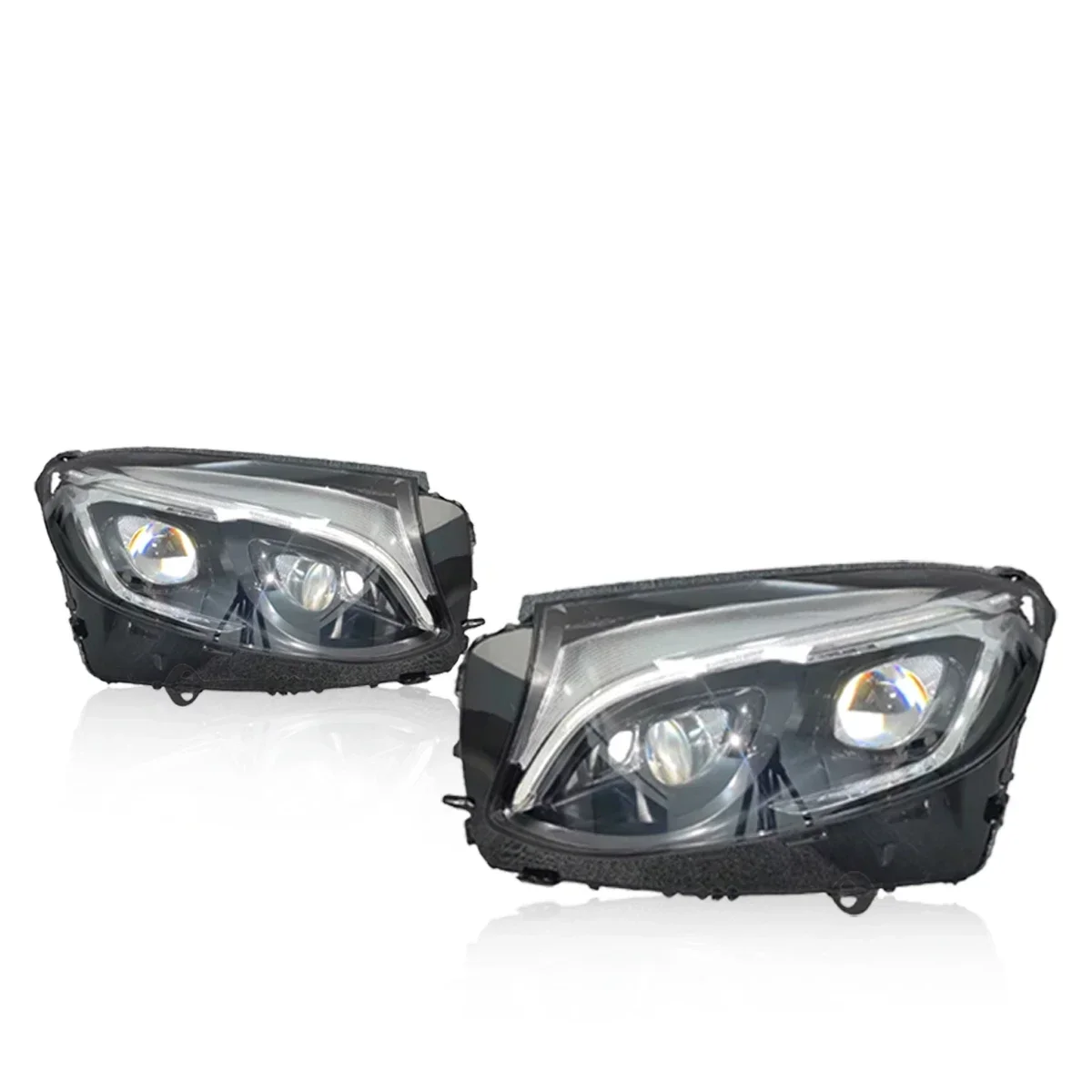 Новые светодиодные фары, модифицированные полные фары для Benz GLC W253 2016-2018, указатели поворота, дневные ходовые огни
Новые светодиодные фары, модифицированные полные фары для Benz GLC W253 2016-2018, указатели поворота, дневные ходовые огни