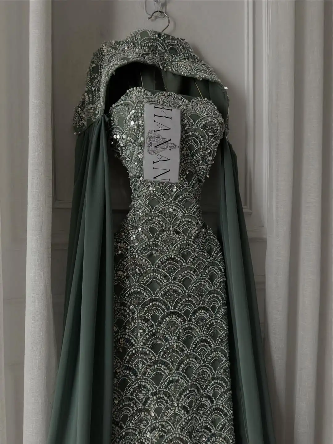 Изумрудно-зеленое вечернее платье с бисером, женское, фасон «русалка», с шифоновой накидкой, для выпускного вечера, торжественных мероприятий, Vestido de Noche
Изумрудно-зеленое вечернее платье с бисером, женское, фасон «русалка», с шифоновой накидкой, для выпускного вечера, торжественных мероприятий, Vestido de Noche