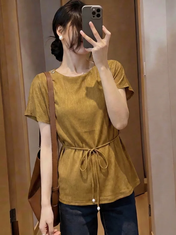 Elegant Acetate Satin Short Sleeve Shirt Women's Fashion Shoulder Line Shirt Summer New Style plus Size Waist Cinching Top
Elegant Acetate Satin Short Sleeve Shirt Women's Fashion Shoulder Line Shirt Summer New Style plus Size Waist Cinching Top