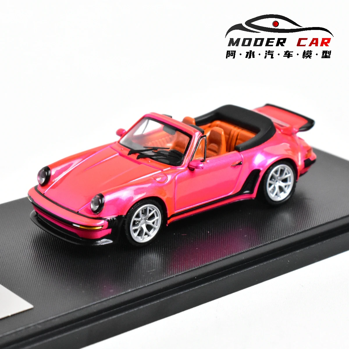 Модель RM Rhino 1:64, хобби-певец для взрослых, турбо-обучение, Cabriolet 930, литая под давлением модель автомобиля
Модель RM Rhino 1:64, хобби-певец для взрослых, турбо-обучение, Cabriolet 930, литая под давлением модель автомобиля