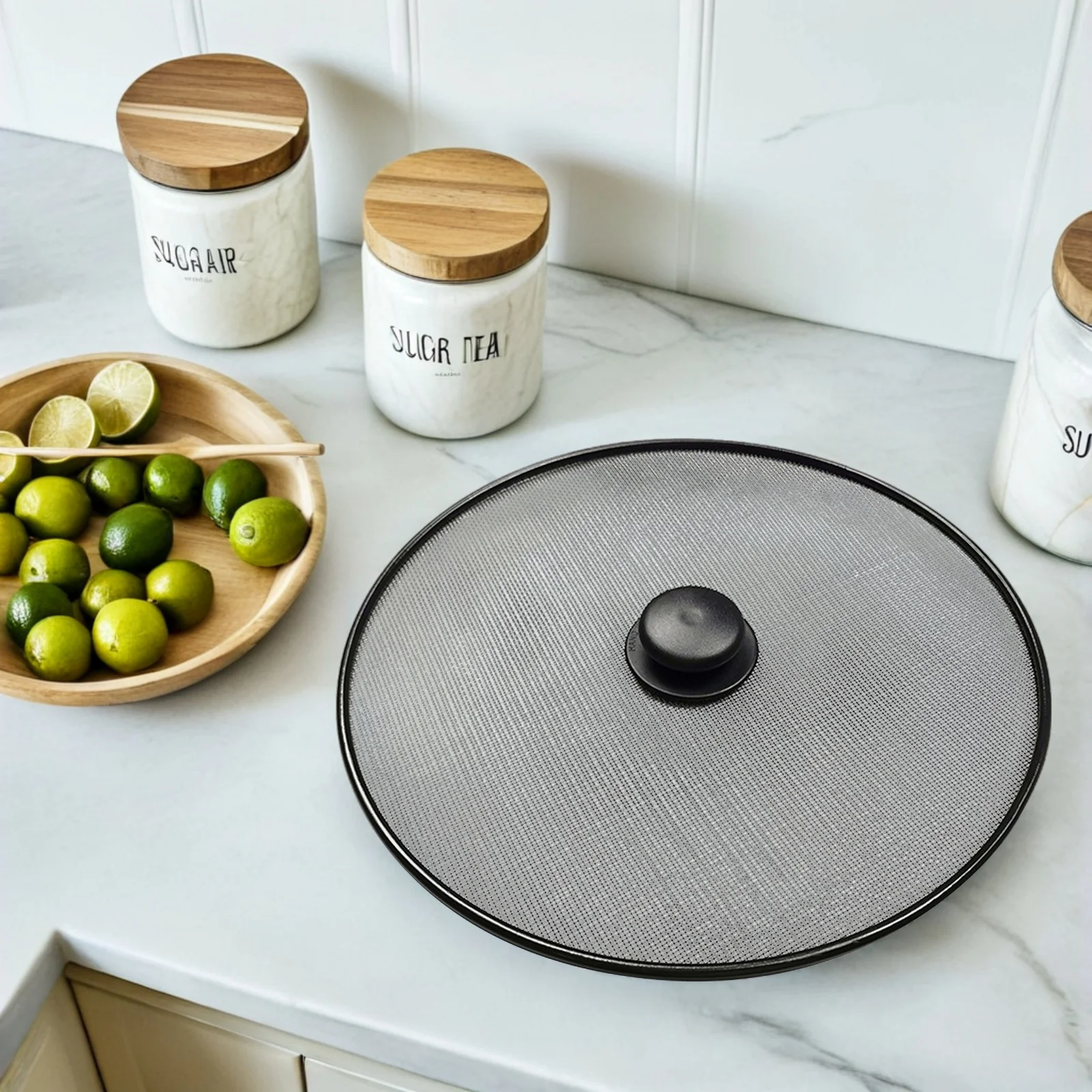 Oil Splash Guard Stainless Steel Long Life Pan Splatter Screen Grease Splatter Guard for Frying Pan Stove Splash Protection
Oil Splash Guard Stainless Steel Long Life Pan Splatter Screen Grease Splatter Guard for Frying Pan Stove Splash Protection