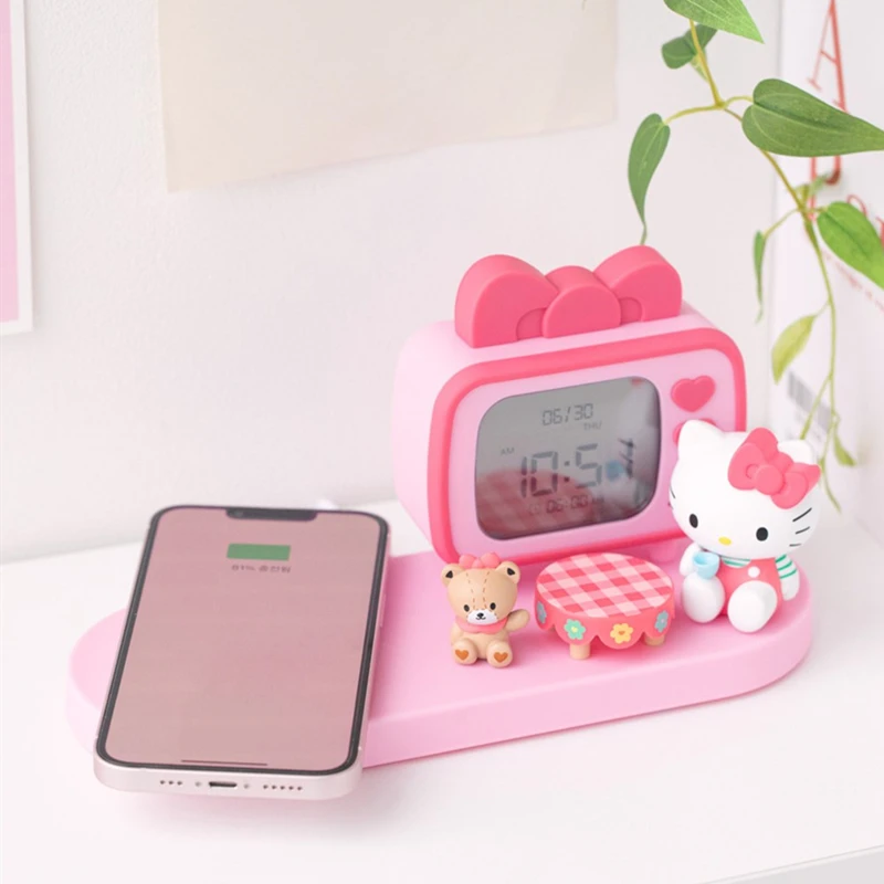 New Kawaii Sanriohellokitty Wireless Charger Anime Cute Desktop Decoration Student Electronic Alarm Clock Accessories Doll Gift
New Kawaii Sanriohellokitty Wireless Charger Anime Cute Desktop Decoration Student Electronic Alarm Clock Accessories Doll Gift