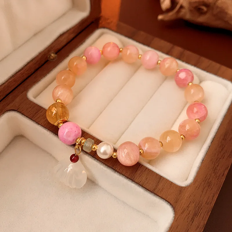 Exquisite Pink Imitation Pearl Flower Strand Bracelet For Women Sweet Beautiful Girls Party Gift Charm Jewelry
Exquisite Pink Imitation Pearl Flower Strand Bracelet For Women Sweet Beautiful Girls Party Gift Charm Jewelry