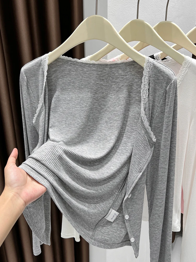 Тонкий вязаный кардиган Bla Lace из ледяного шелка с запахом и слингом, летний топ для женщин, дышащий легкий спортивный костюм для поездок на работу
Тонкий вязаный кардиган Bla Lace из ледяного шелка с запахом и слингом, летний топ для женщин, дышащий легкий спортивный костюм для поездок на работу