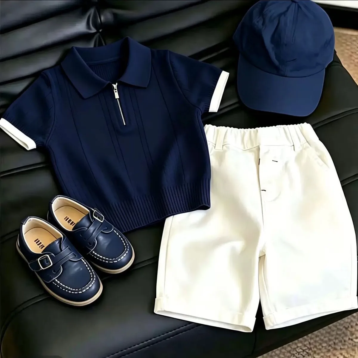 Children's Summer Set 2026 New Style Boys' and Girls' Baby Fashion Short sleeved Top Casual Shorts Two piece Set
Children's Summer Set 2026 New Style Boys' and Girls' Baby Fashion Short sleeved Top Casual Shorts Two piece Set