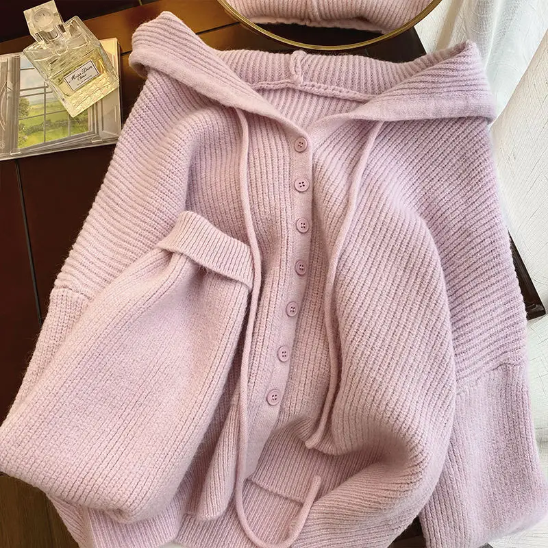 Sweet Little Man Hooded Knitted Cardigan Women's 2023 Autumn/winter New Loose Top Short Sweater
Sweet Little Man Hooded Knitted Cardigan Women's 2023 Autumn/winter New Loose Top Short Sweater