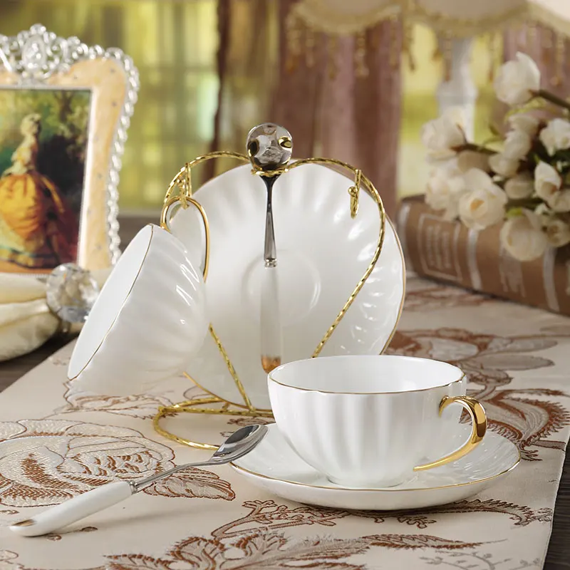 European Luxury Ceramic Coffee Cup and Saucer Set, Pumpkin Shape, Bone China Tea Set, White Home Drinkware
European Luxury Ceramic Coffee Cup and Saucer Set, Pumpkin Shape, Bone China Tea Set, White Home Drinkware