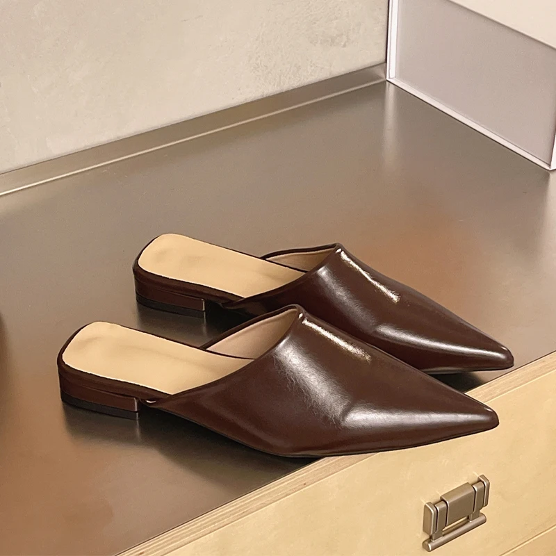 Pointed Toe Sandals Women Low Heels Slippers Mules Shoes Summer 2026 Sexy Slingback Leather Shoes Fashion Flip Flops Zapatos
Pointed Toe Sandals Women Low Heels Slippers Mules Shoes Summer 2026 Sexy Slingback Leather Shoes Fashion Flip Flops Zapatos
