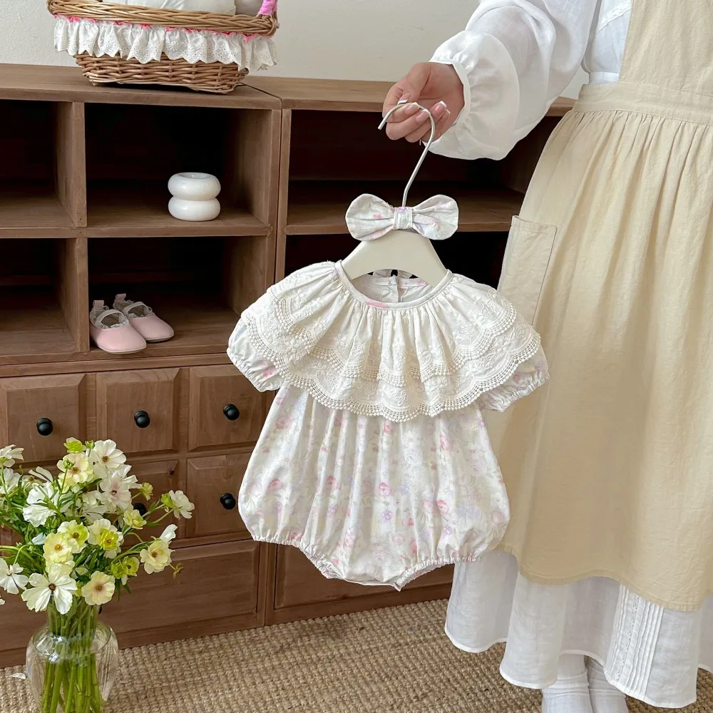 2026 Summer Baby Girl Clothes 0-2Years Cute Newborn Princess Short Sleeve Lace Collar Flower Romper Headband 2PCS Outfit Sunsuit
2026 Summer Baby Girl Clothes 0-2Years Cute Newborn Princess Short Sleeve Lace Collar Flower Romper Headband 2PCS Outfit Sunsuit