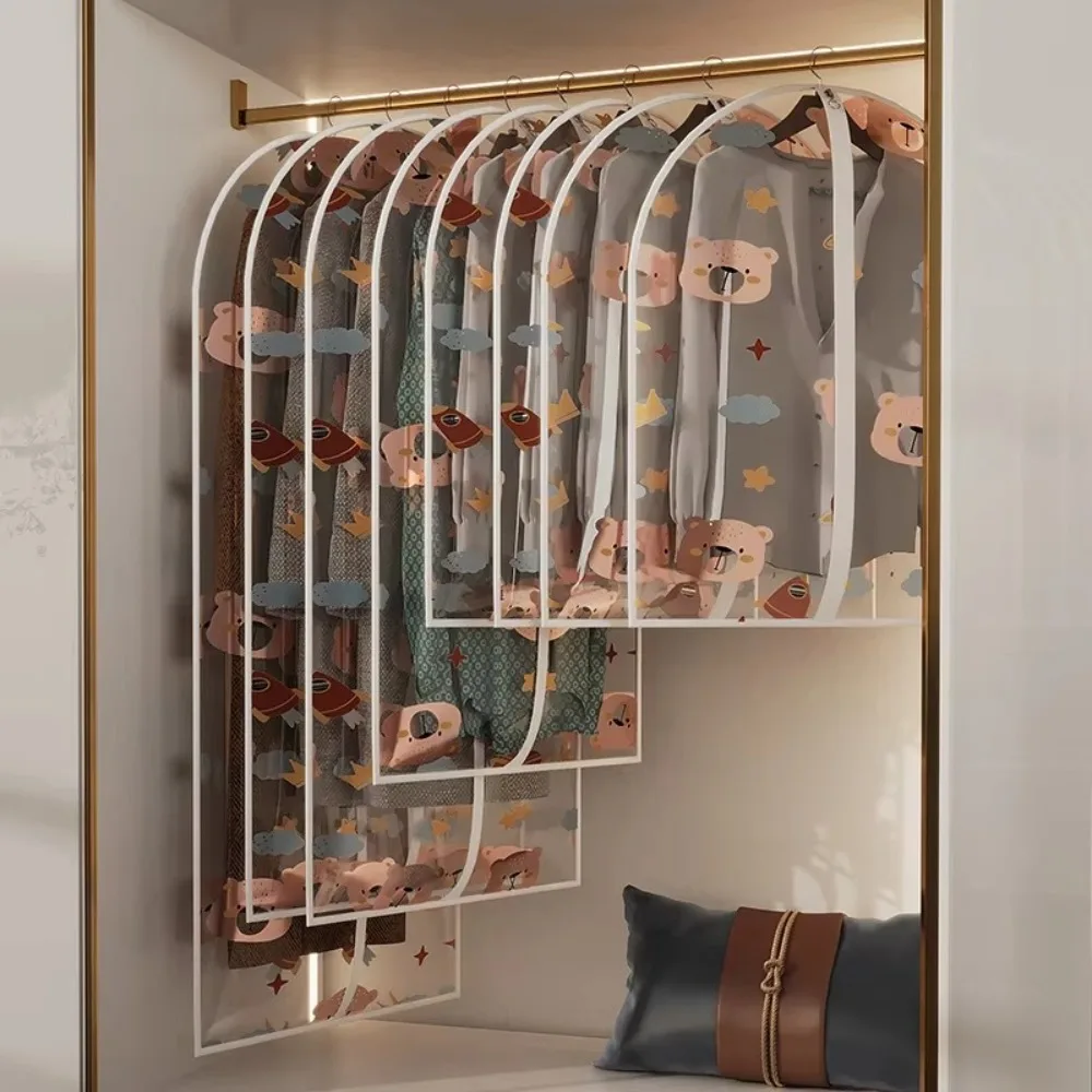 5 шт. прозрачный пылезащитный чехол для одежды, пылезащитный шкаф для хранения, водонепроницаемые подвесные сумки, подвесной дизайн, компактный 
5 шт. прозрачный пылезащитный чехол для одежды, пылезащитный шкаф для хранения, водонепроницаемые подвесные сумки, подвесной дизайн, компактный