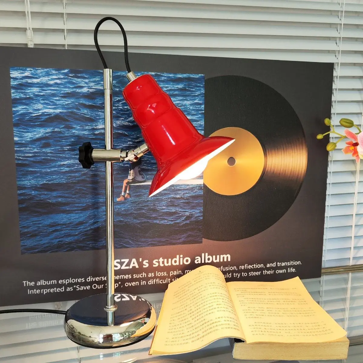 New retro lift desk lamp designer contrasting color Bauhaus bedroom bedside atmosphere study eye protection reading lamp
New retro lift desk lamp designer contrasting color Bauhaus bedroom bedside atmosphere study eye protection reading lamp