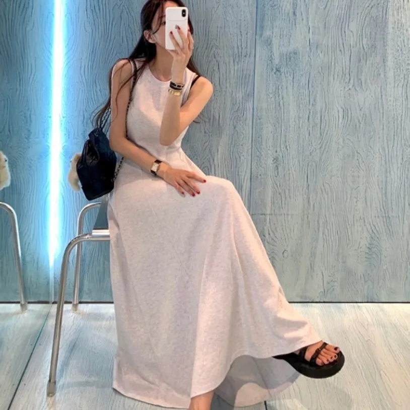 Платье А-силуэта Slim Fit, шикарное летнее простое платье с круглым вырезом на талии, однотонное, универсальное, длинное женское платье в корейском стиле
Платье А-силуэта Slim Fit, шикарное летнее простое платье с круглым вырезом на талии, однотонное, универсальное, длинное женское платье в корейском стиле