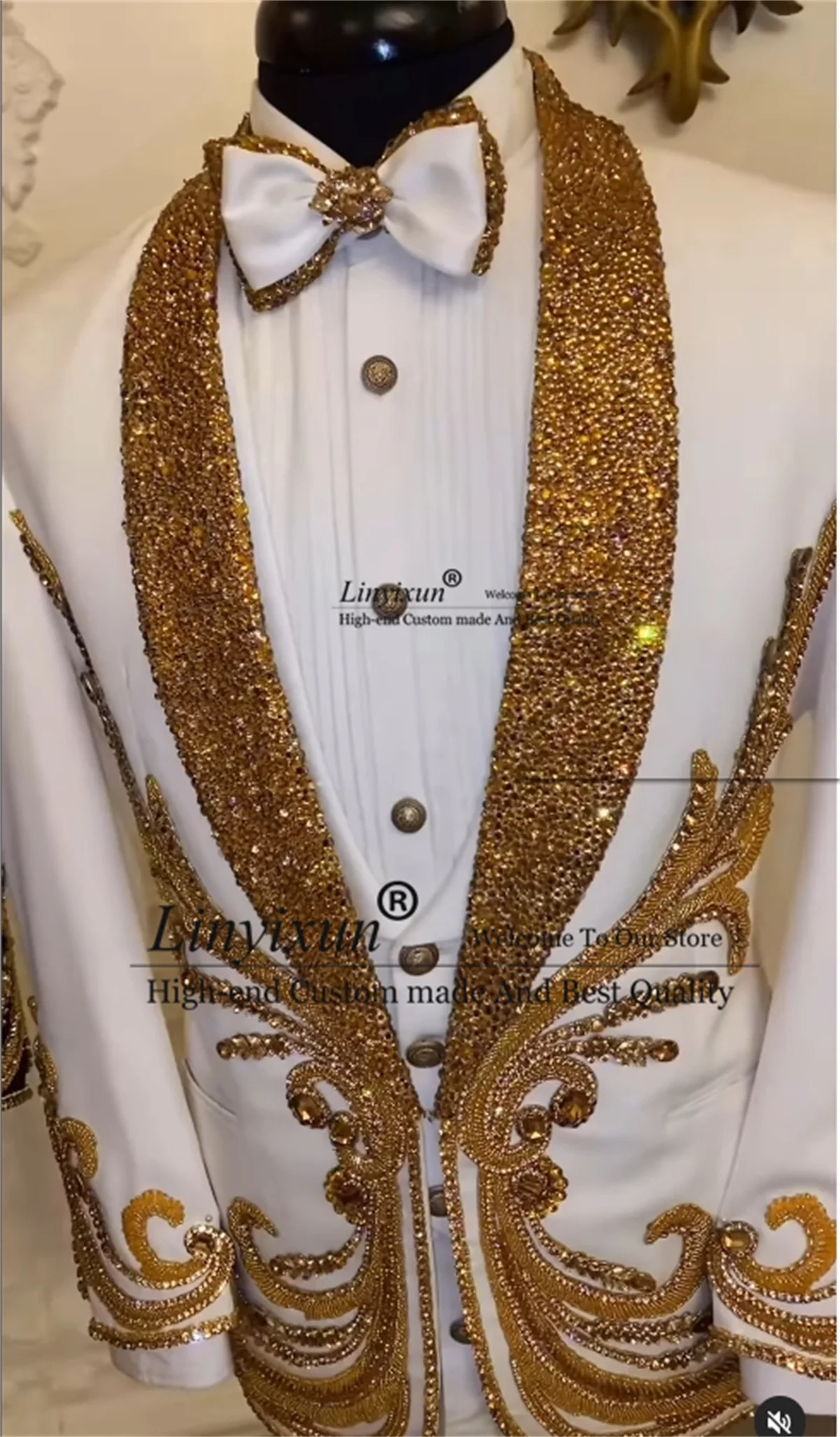 Stunning Beaded Diamond Men Suit 3 Pieces Sets Wedding Groom Tuxedo Glitter Lapel Male Prom Blazer Customized Slim Costume Homme
Stunning Beaded Diamond Men Suit 3 Pieces Sets Wedding Groom Tuxedo Glitter Lapel Male Prom Blazer Customized Slim Costume Homme