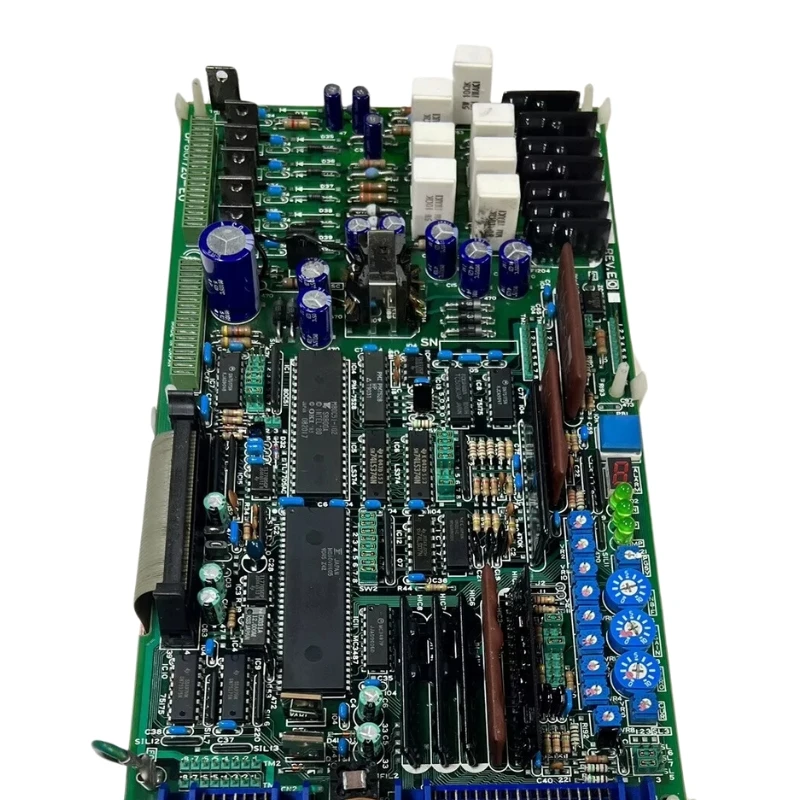 Сервопривод Yaskawa CACR-SR15BB1AM на складе, быстрая доставка
Сервопривод Yaskawa CACR-SR15BB1AM на складе, быстрая доставка